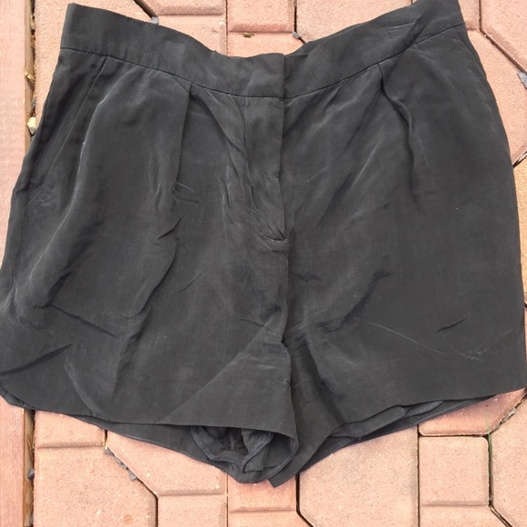 COS Pants - COS Black Shorts Size 8